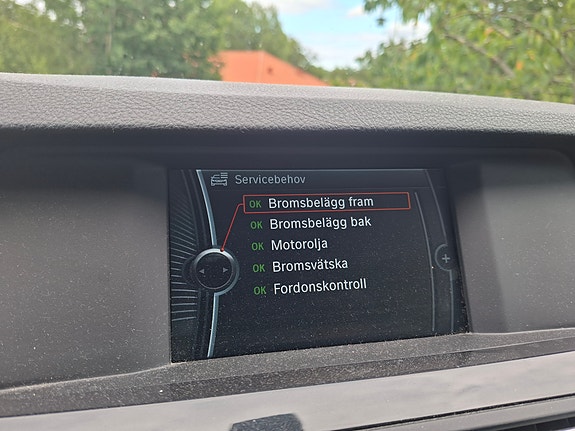 BMW 520d 4 of 6