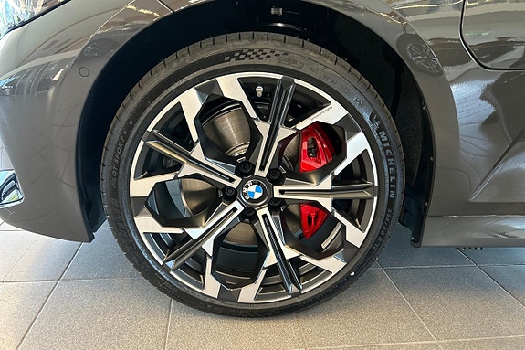 BMW 330e 6 of 22