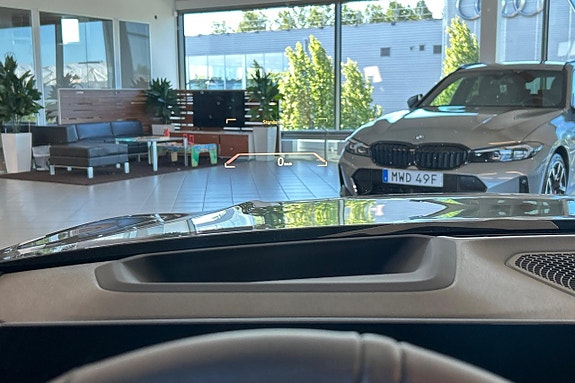 BMW 330e 21 of 22