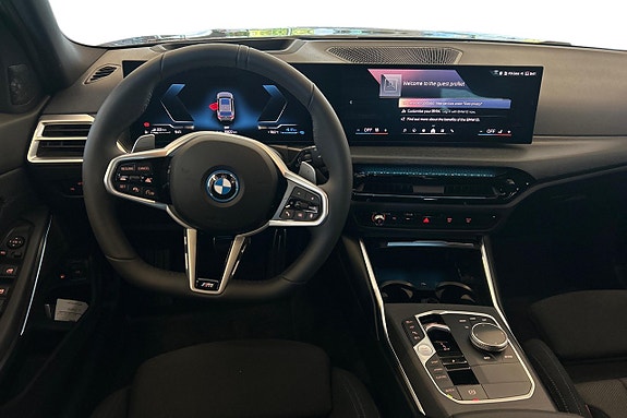 BMW 330e 13 of 22