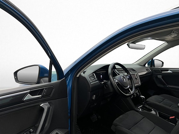 Volkswagen Tiguan 13 of 27