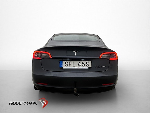 Tesla Model 3 9 of 30