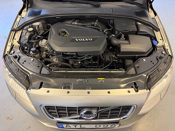 Volvo V70 13 of 13