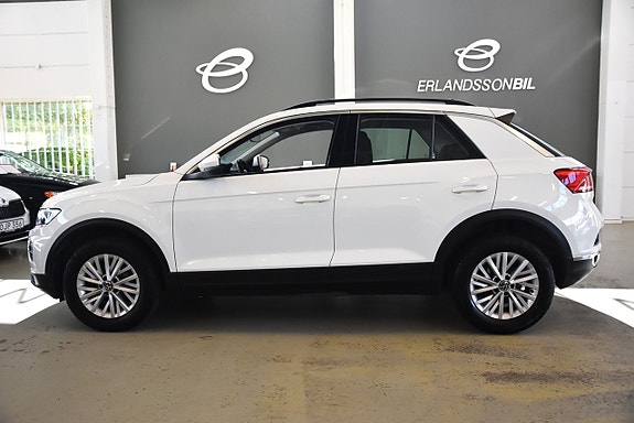 Volkswagen T-Roc 4 of 14