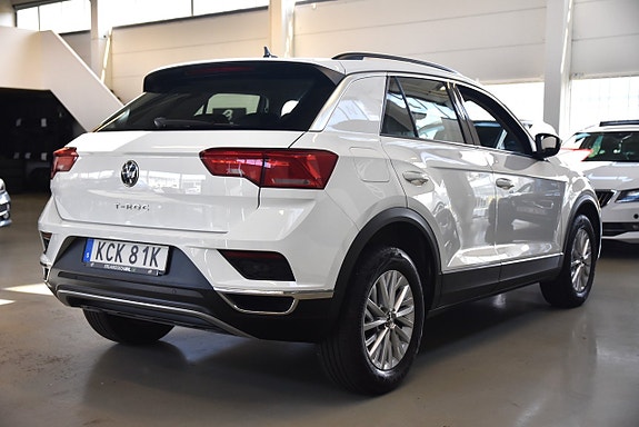 Volkswagen T-Roc 3 of 14