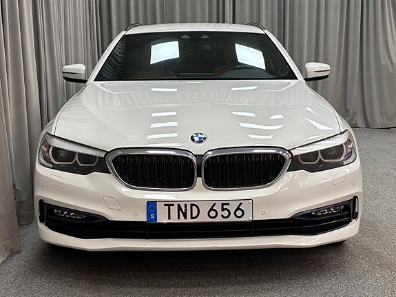 BMW 520d 5 of 16