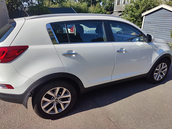 Kia Sportage 3 of 10