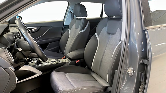 Audi Q2 8 of 12