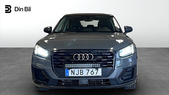 Audi Q2 4 of 12