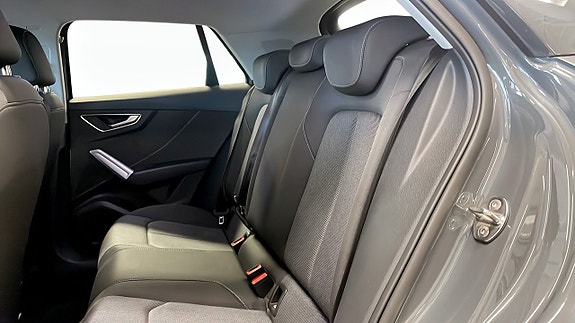 Audi Q2 11 of 12