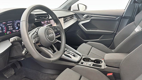 Audi A3 7 of 12