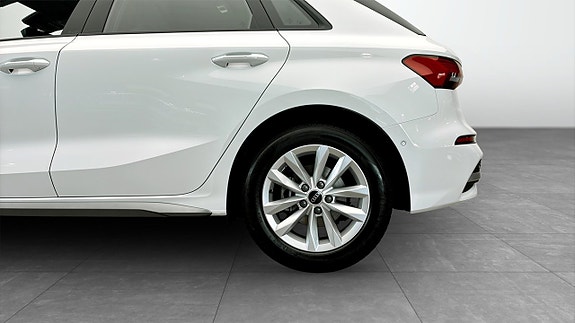 Audi A3 6 of 12