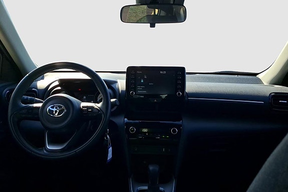 Toyota Yaris Cross 11 of 14