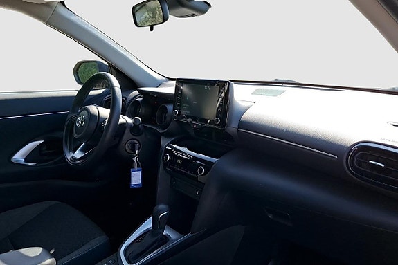Toyota Yaris Cross 9 of 14