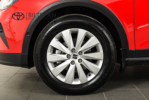 Seat Arona 16 of 16
