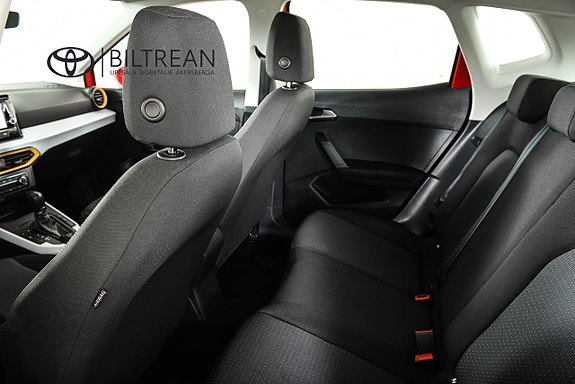 Seat Arona 7 of 16