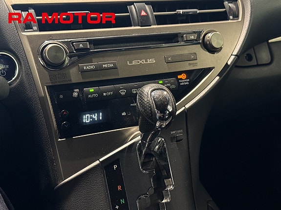 Lexus RX450h 22 of 27
