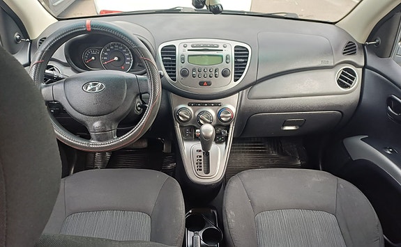 Hyundai i10 3 of 6
