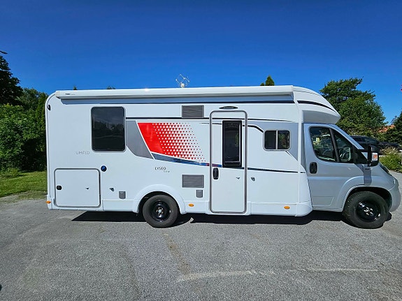 Bürstner BT 736 QB Truma E Lyseo Lågmilad Taksäng (Skybed) 2,3 TDI