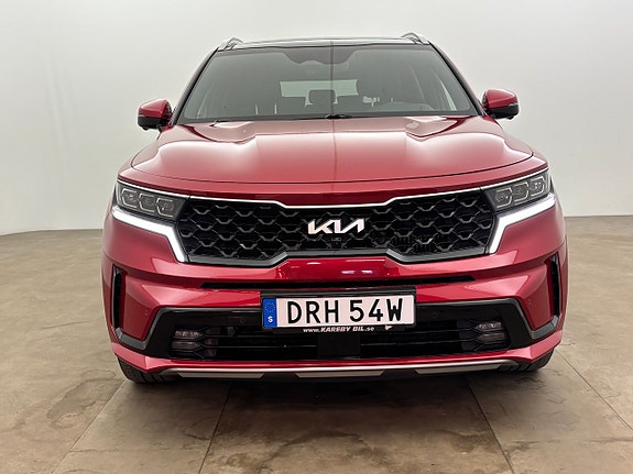 Kia Sorento 8 of 23
