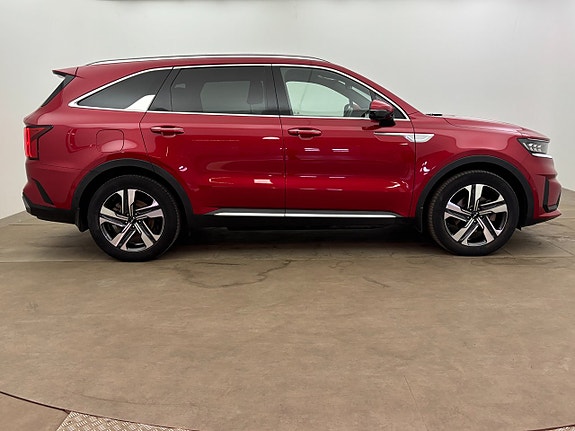 Kia Sorento 6 of 23