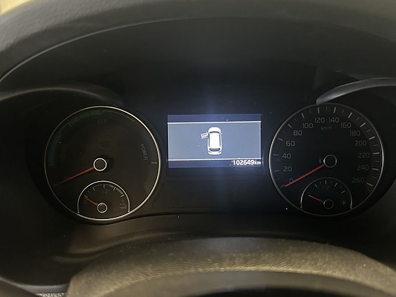 Kia Optima 16 of 21