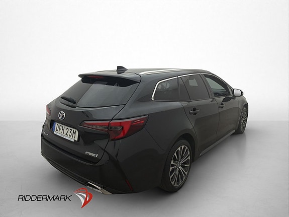 Toyota Corolla 8 of 30