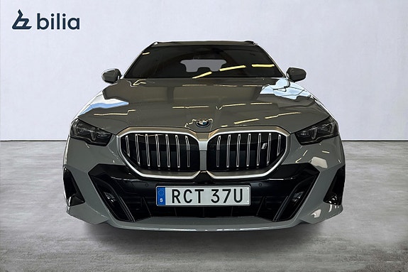 BMW i5 4 of 20