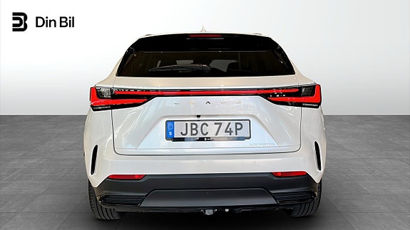 Lexus NX350h 5 of 15