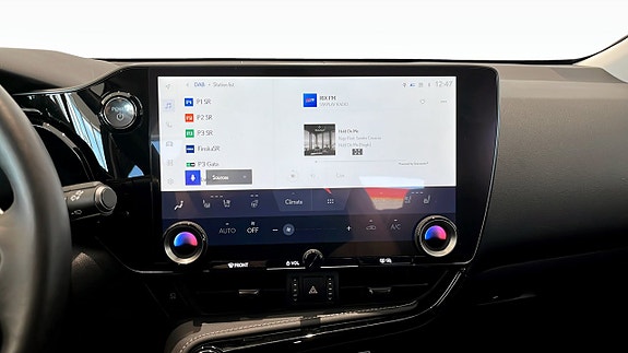 Lexus NX350h 9 of 15