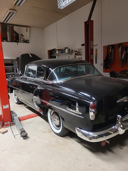 Chevrolet Bel Air 4 of 10