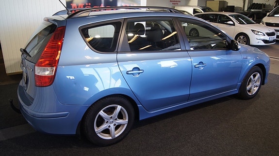 Hyundai i30 2 of 10
