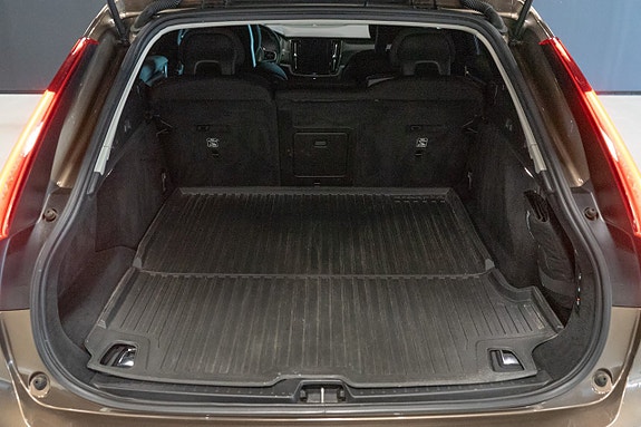Volvo V90 18 of 18