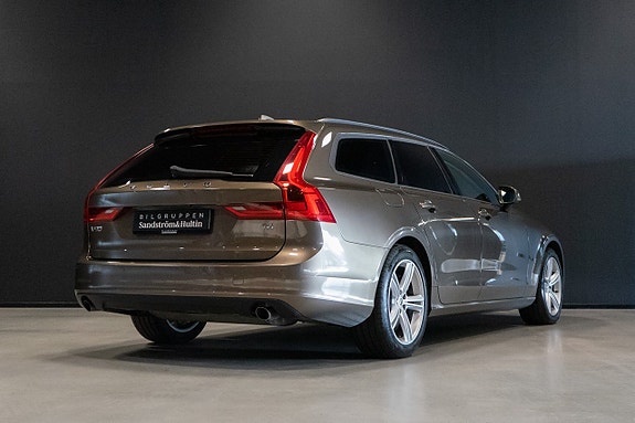 Volvo V90 5 of 18