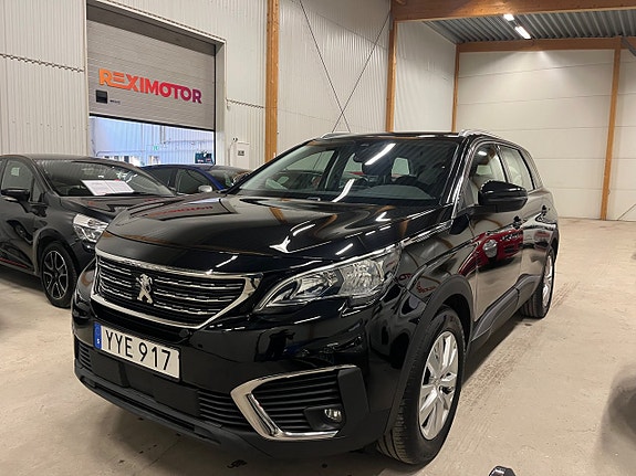 Peugeot 5008 8 of 18