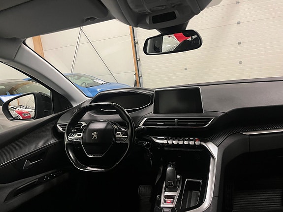 Peugeot 5008 13 of 18
