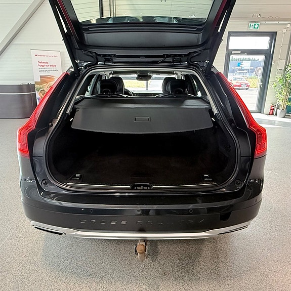 Volvo V90 Cross Country 5 of 22