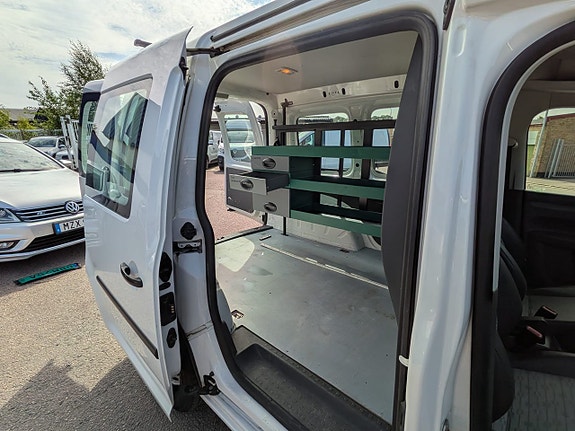 Volkswagen Caddy 13 of 13