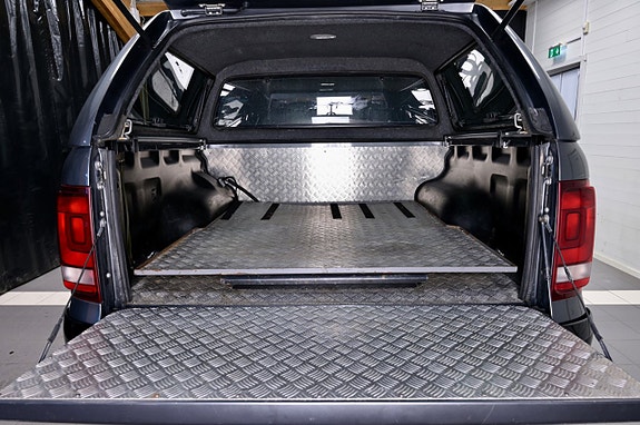 Volkswagen Amarok 7 of 23