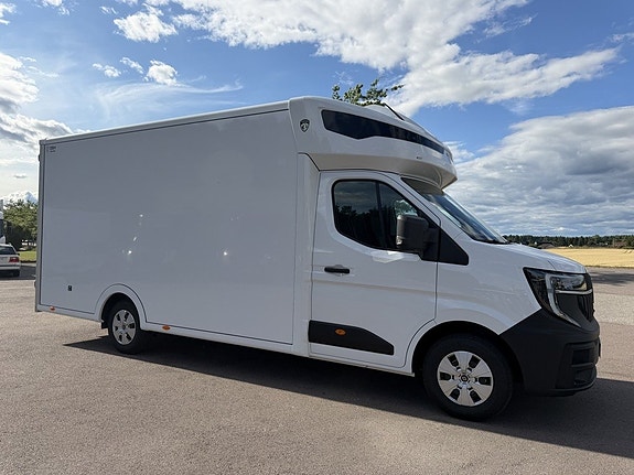 Renault Master 8 of 13