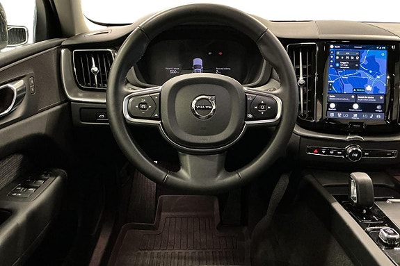 Volvo XC60 12 of 26