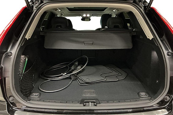Volvo XC60 9 of 26
