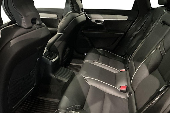 Volvo V90 17 of 30
