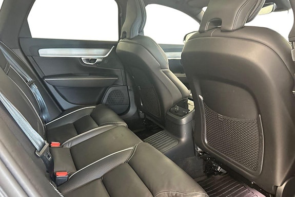 Volvo V90 12 of 27