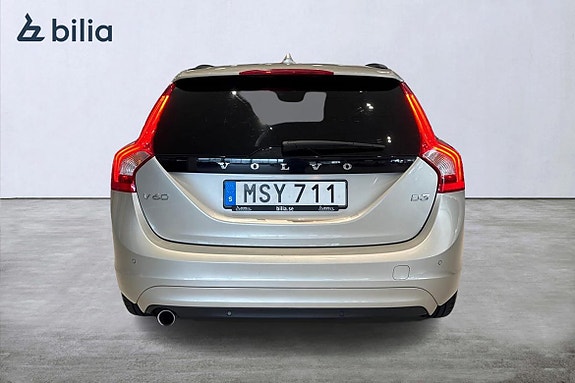 Volvo V60 5 of 21