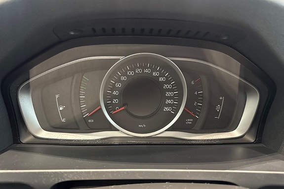 Volvo V60 16 of 21