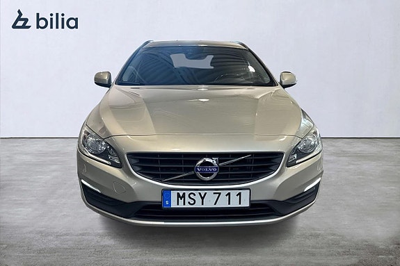 Volvo V60 6 of 21