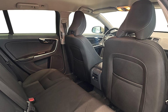 Volvo V60 9 of 21