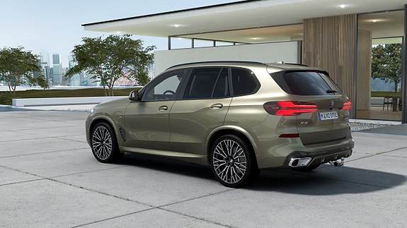 BMW X5 2 of 13