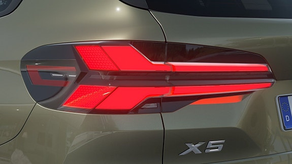 BMW X5 8 of 13